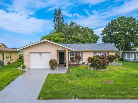 149 Stafford Cir, Palm Harbor, FL 34684