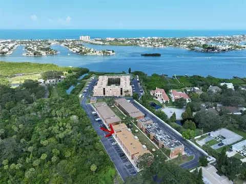 12760 Indian Rocks Rd #901, Largo, FL 33774