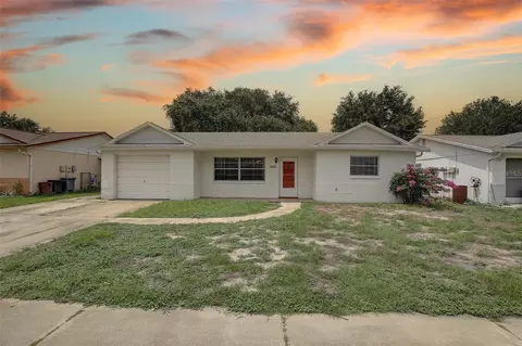 7337 Sandalwood Dr, Port Richey, FL 34668