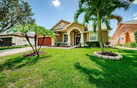 957 Westwinds Blvd, Tarpon Springs, FL 34689
