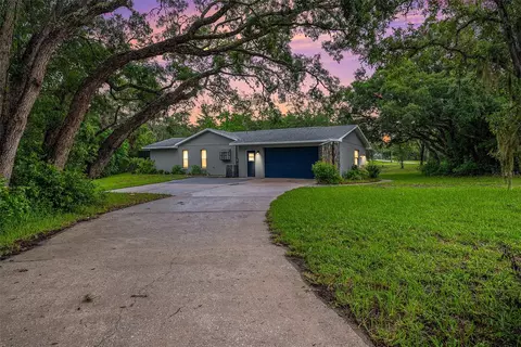 18500 Hollyhock Dr, Hudson, FL 34667