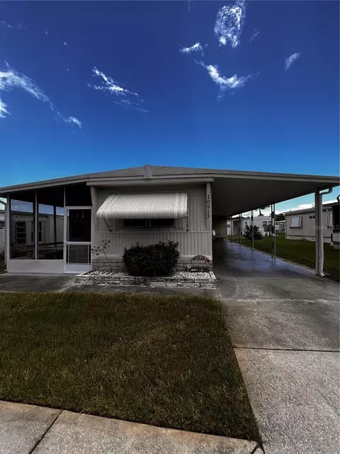 10913 Freedom Dr, Port Richey, FL 34668
