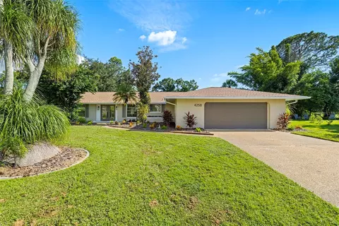4258 Boswell Pl, Sarasota, FL 34241