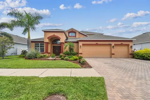 9100 Sugar Loaf Way, Seminole, FL 33776