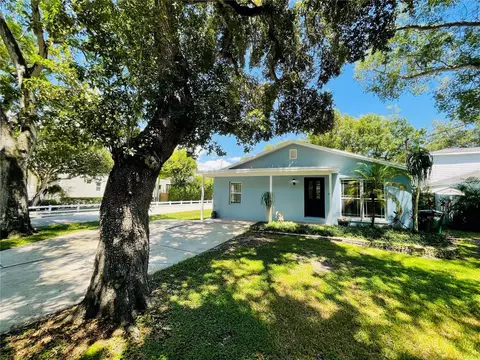 6102 S Elkins Ave, Tampa, FL 33611