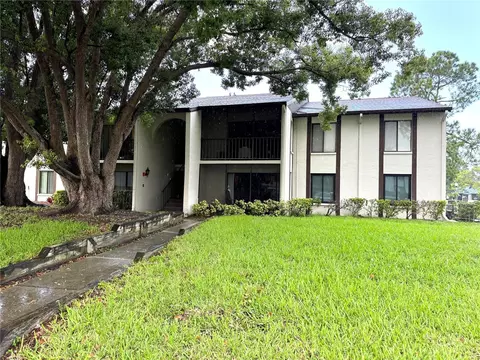2642 Pine Ridge Way S #C2, Palm Harbor, FL 34684