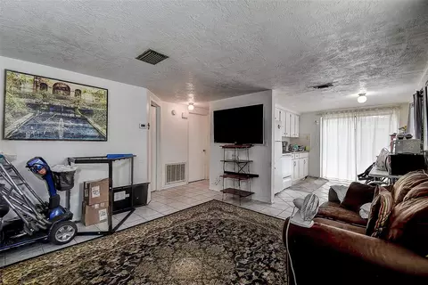 6113 Georgia Ave, New Port Richey, FL 34653