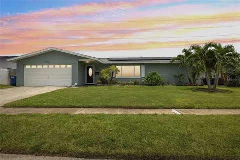 1805 Albright Dr, Clearwater, FL 33765