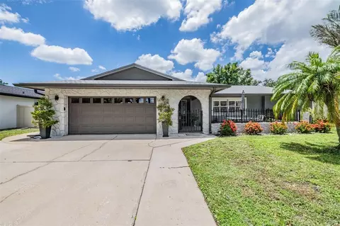 2289 Republic Dr, Dunedin, FL 34698