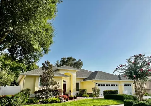 10676 Park Place Dr, Largo, FL 33778