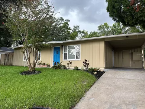 10908 N 61st St, Temple Terrace, FL 33617