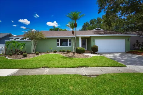 10799 Harborside Dr, Largo, FL 33773