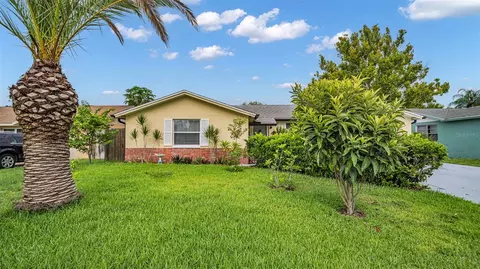 8717 Velvet Dr, Port Richey, FL 34668