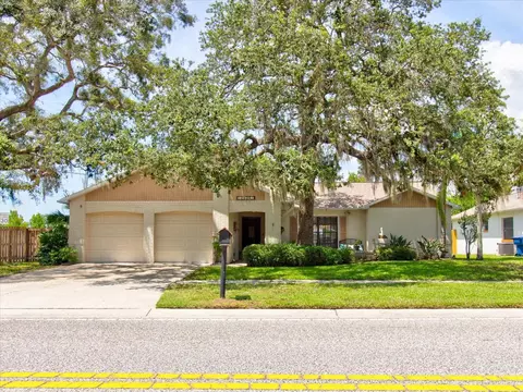 2435 Holiday Lake Dr, Holiday, FL 34691