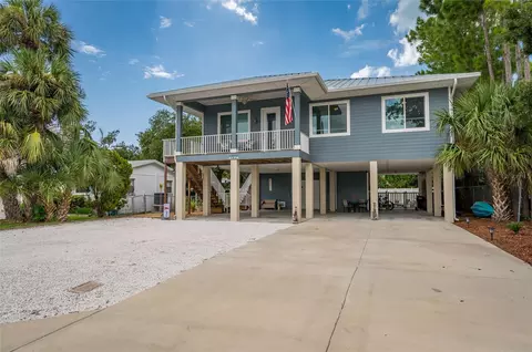 2702 1st St, Indian Rocks Beach, FL 33785