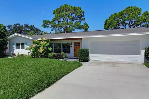 5275 39th St S, Saint Petersburg, FL 33711
