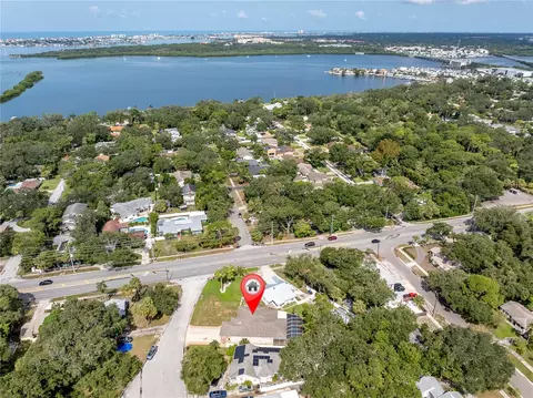 8175 36th Ave N, Saint Petersburg, FL 33710