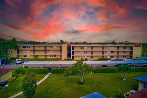 12200 Vonn Rd #2103, Largo, FL 33774