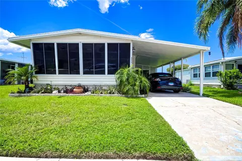 3325 Lanark Dr, Holiday, FL 34690