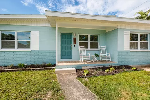 110 Pershing St NE, Saint Petersburg, FL 33702