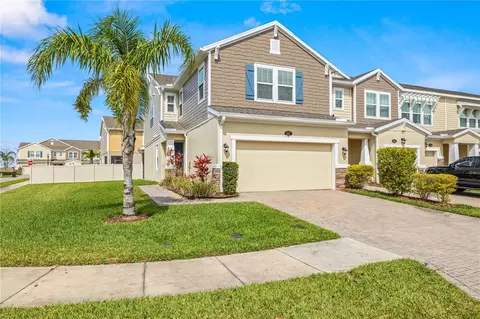 18877 Cornuta St, Lutz, FL 33558