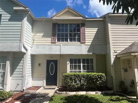13954 Fletchers Mill Dr, Tampa, FL 33613
