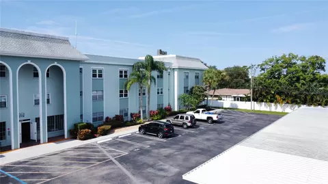 1706 Belleair Forest Dr #214, Belleair, FL 33756