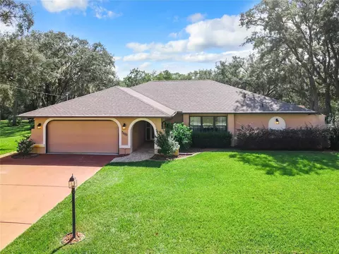 7500 Landmark Dr, Spring Hill, FL 34606