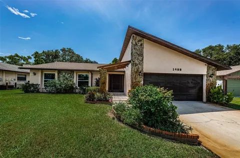 1488 Patricia Ave, Dunedin, FL 34698