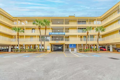 2506 N Rocky Point Dr #356, Tampa, FL 33607