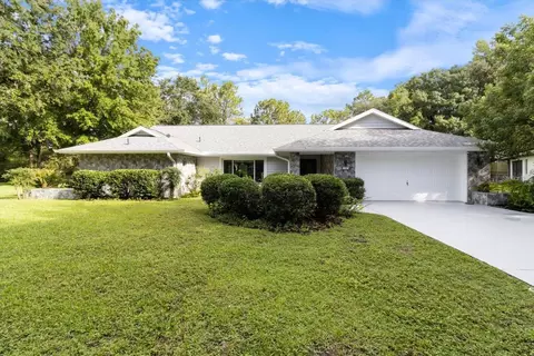 18 Viburnum Ct, Homosassa, FL 34446