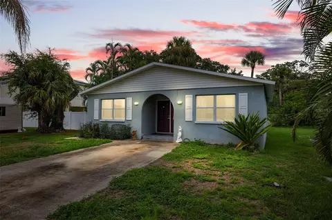 715 Virginia Ave, Tarpon Springs, FL 34689