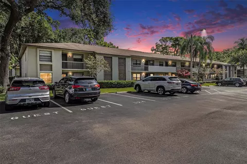 3046 Eastland Blvd #J101, Clearwater, FL 33761