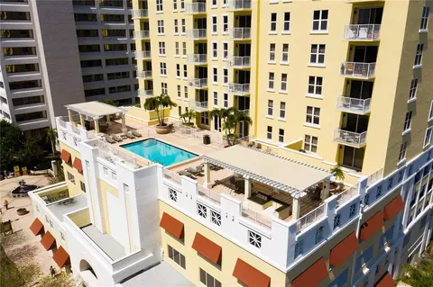 628 Cleveland St #913, Clearwater, FL 33755