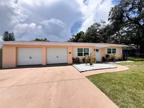 1291 Idlewild Dr, Clearwater, FL 33755