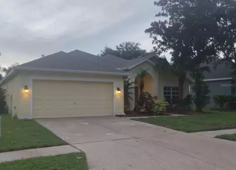 6227 Whimbrelwood Dr, Lithia, FL 33547