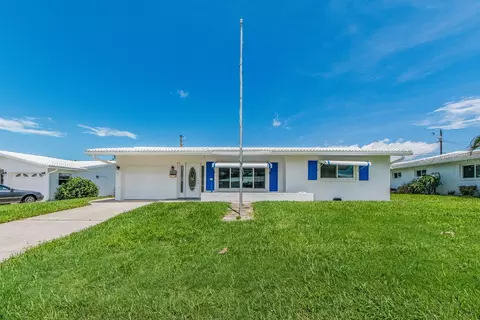 14075 90th Ave, Seminole, FL 33776