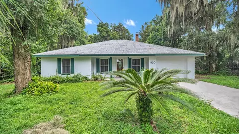 820 W Ohio Ave, Deland, FL 32720