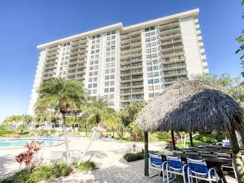 400 Island Way #308, Clearwater, FL 33767