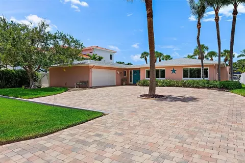 296 4th Ave N, Tierra Verde, FL 33715