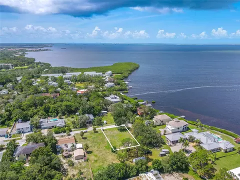 Coburn Drive, Tarpon Springs, FL 34689