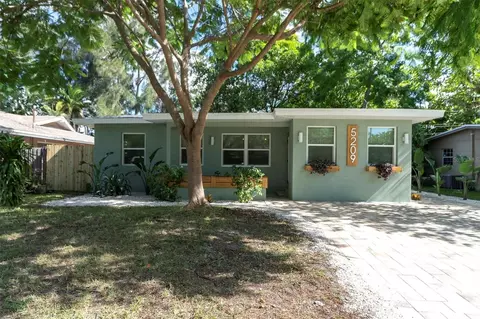 5209 Newton Ave S, Gulfport, FL 33707