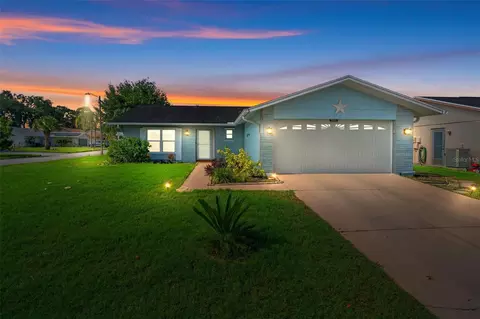 8300 Palencia Dr, Port Richey, FL 34668