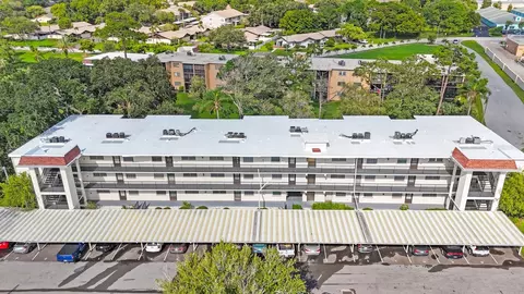 1375 Doolittle Ln #208, Dunedin, FL 34698