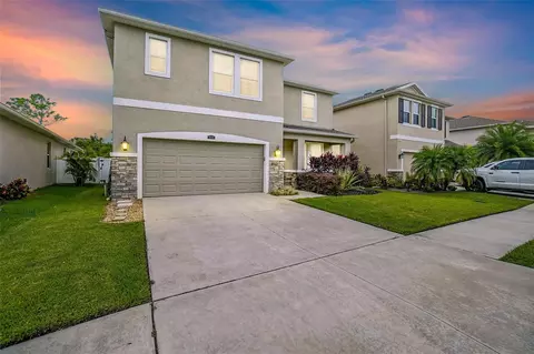 8218 Praise Dr, Tampa, FL 33625