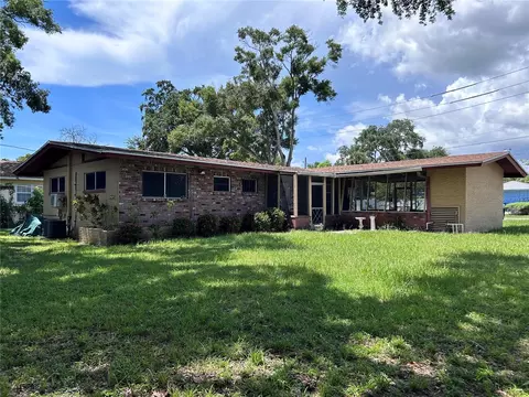 2425 31st St S, Saint Petersburg, FL 33712