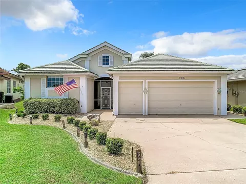 9191 Penelope Dr, Weeki Wachee, FL 34613