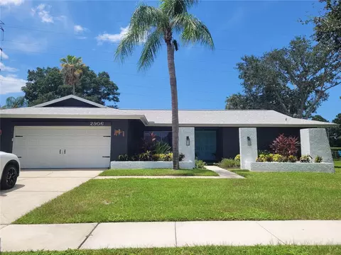 2906 Clubhouse Dr W, Clearwater, FL 33761