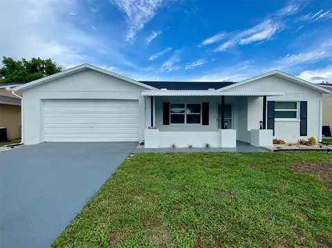 11540 Bear Paw Ln, Port Richey, FL 34668