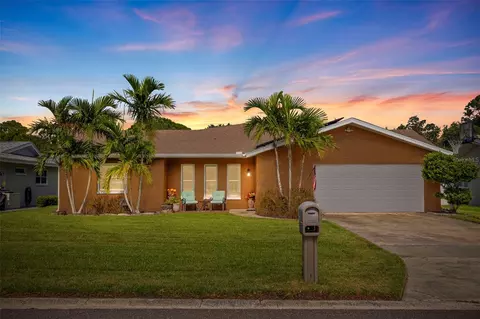 12040 145th Ln, Largo, FL 33774
